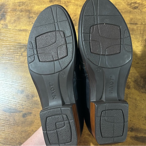 NAOT Angin Black Slip On Shoe Size 39 - Picture 6 of 9